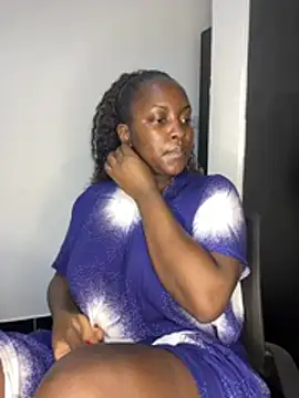 prettiepearl online show from 06-10-26, 09:25