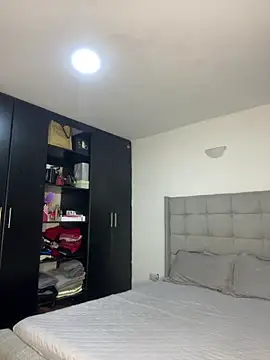 prettiepearl online show from 06-15-26, 12:46