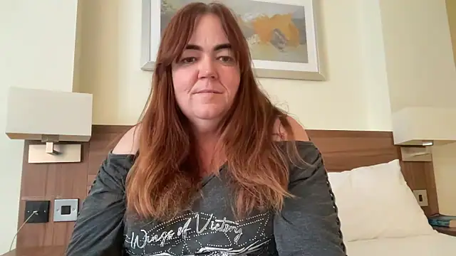 curvy-milf-abbie online show from 11-25-25, 01:22