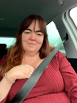 curvy-milf-abbie online show from 12-17-25, 11:27