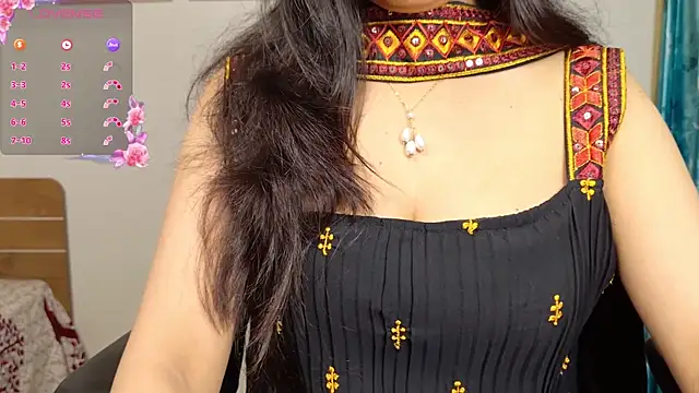 Snapshot of Punjabi_Queen1 chatting on 01-12-26, 03:50 Punjabi Queen1 online show from 01-12-26, 03:50