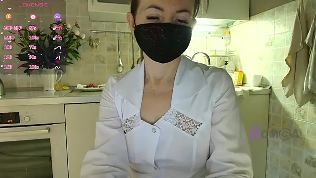 MilfeaN online show from 06-17-26, 08:39