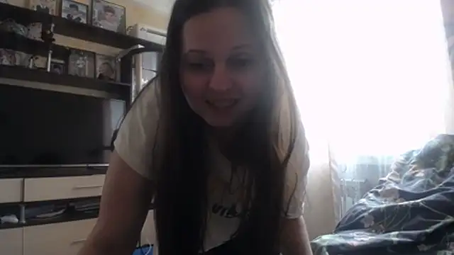 Snapshot of CatMelissa chatting on 04-22-26, 09:44 CatMelissa online show from 04-22-26, 09:44
