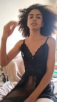 Snapshot of Emanuelle_manu chatting on 12-04-25, 05:43 Emanuelle manu online show from 12-04-25, 05:43