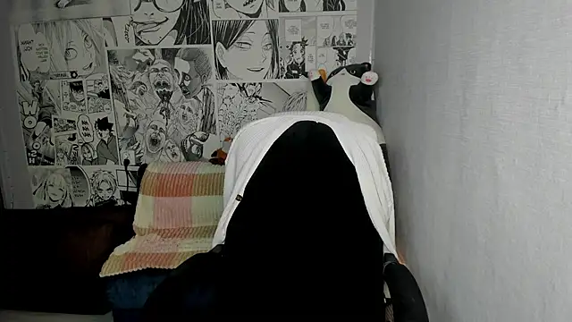 Snapshot of Martha_Cameron chatting on 12-12-24, 07:59 Martha Cameron online show from 12-12-24, 07:59