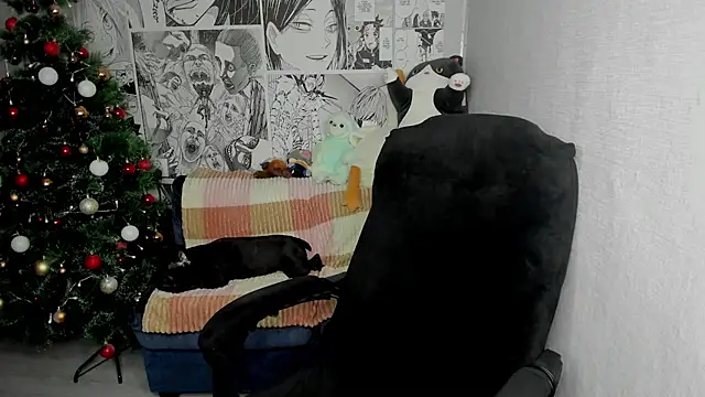 Snapshot of Martha_Cameron chatting on 12-23-24, 08:57 Martha Cameron online show from 12-23-24, 08:57