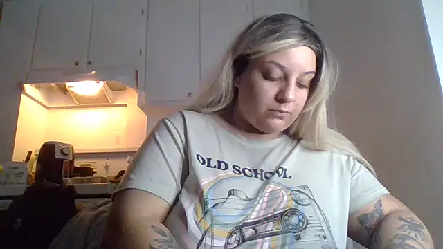 Lilithsincity online show from 12-18-24, 06:21