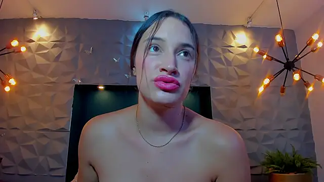 LaurenJhonsonn online show from 01-10-25, 06:53