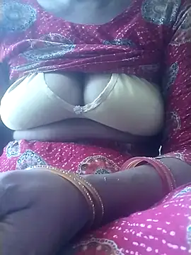 Snapshot of saloni19881 chatting on 03-23-25, 07:42 saloni19881 online show from 03-23-25, 07:42