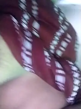 Snapshot of saloni19881 chatting on 10-03-25, 03:58 saloni19881 online show from 10-03-25, 03:58