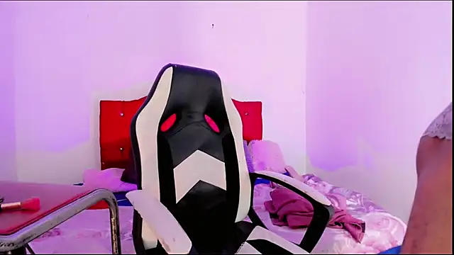 Gabyqueen70 online show from 03-16-25, 03:25