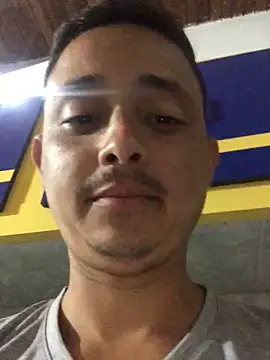 isacalejandroo online show from 12-27-24, 02:14