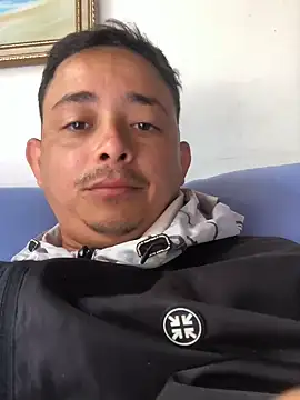 isacalejandroo online show from 12-28-24, 04:30