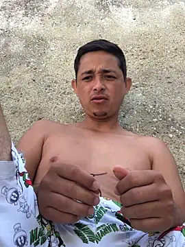 isacalejandroo online show from 01-26-25, 03:03