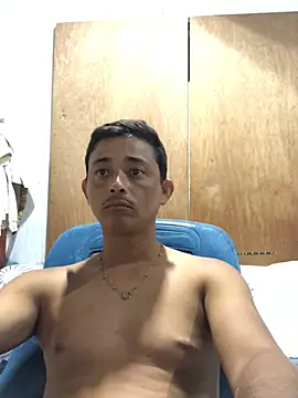 isacalejandroo online show from 02-06-25, 03:48