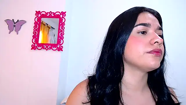 SaraBlosson online show from 03-17-25, 04:54