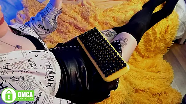 Funny bunnyy online show from 01-18-25, 09:34