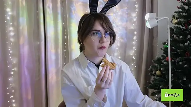 Funny bunnyy online show from 01-24-25, 08:54