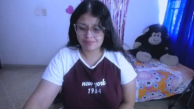 Snapshot of angel_barbie_1 chatting on 03-27-26, 03:01 angel barbie 1 online show from 03-27-26, 03:01