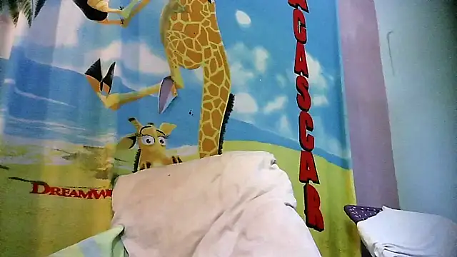 Snapshot of Katerine43 chatting on 03-01-25, 08:21 Katerine43 online show from 03-01-25, 08:21