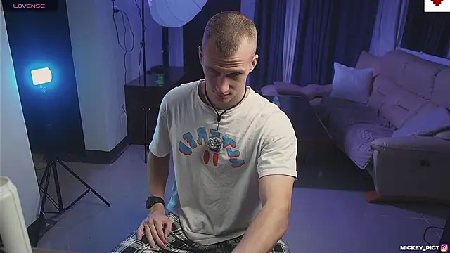 mickeypict online show from 01-11-26, 12:26