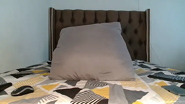 CHOCKYCHOCX2 online show from 12-18-24, 04:20