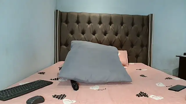 CHOCKYCHOCX2 online show from 06-26-26, 05:34