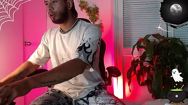 Colby brown03 online show from 10-10-25, 07:13