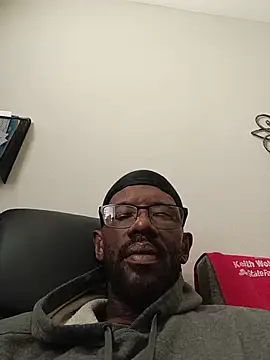 Txdarkmeat74 online show from 06-12-26, 01:21