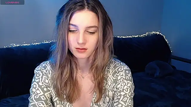 Snapshot of Abigail_Wills chatting on 04-06-26, 04:52 Abigail Wills online show from 04-06-26, 04:52