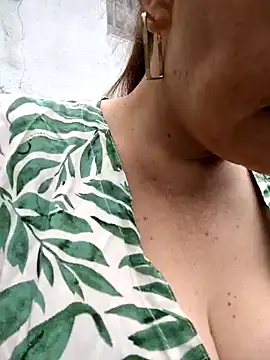 sussy 185 online show from 12-17-24, 03:17