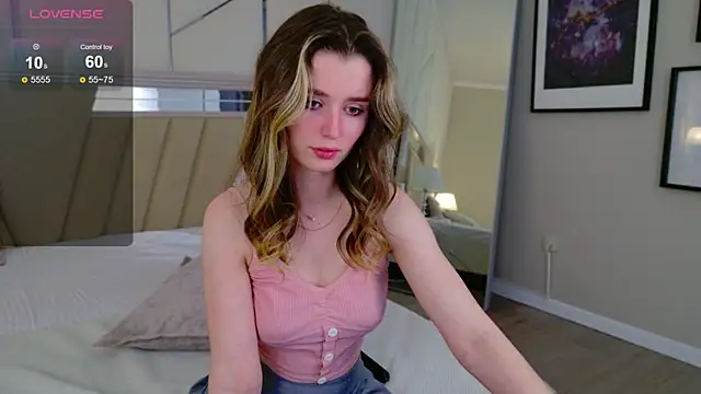 Snapshot of MarybethSnow chatting on 03-04-25, 11:11 MarybethSnow online show from 03-04-25, 11:11