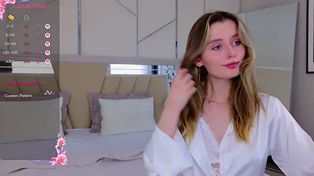 Snapshot of MarybethSnow chatting on 03-17-25, 05:05 MarybethSnow online show from 03-17-25, 05:05