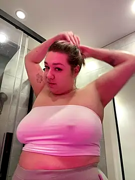 SuzieMurray online show from 09-28-25, 10:42