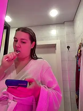 SuzieMurray online show from 10-22-25, 10:48