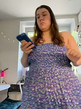 SuzieMurray online show from 06-19-26, 08:18