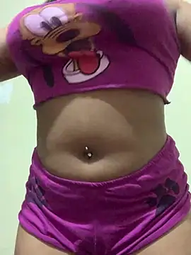 Snapshot of nanaypretinha chatting on 12-18-24, 02:53 nanaypretinha online show from 12-18-24, 02:53