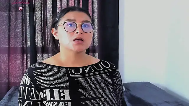 lorymoon online show from 12-06-24, 07:01