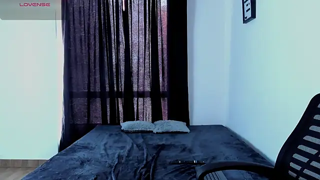 lorymoon online show from 12-16-24, 07:00