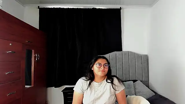 lorymoon online show from 01-10-25, 06:49