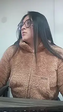 lorymoon online show from 12-20-25, 06:20