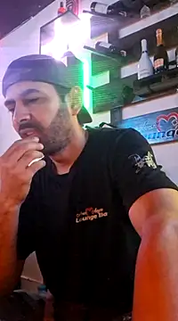 Snapshot of Alsaud1106 chatting on 02-25-25, 11:11 Alsaud1106 online show from 02-25-25, 11:11