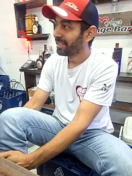 Snapshot of Alsaud1106 chatting on 03-04-25, 08:27 Alsaud1106 online show from 03-04-25, 08:27