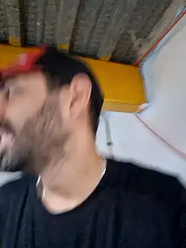 Snapshot of Alsaud1106 chatting on 03-19-25, 07:17 Alsaud1106 online show from 03-19-25, 07:17