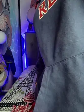 Im Little online show from 01-04-25, 12:59