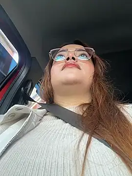 Snapshot of Tatiana_O chatting on 02-11-26, 01:05 Tatiana O online show from 02-11-26, 01:05