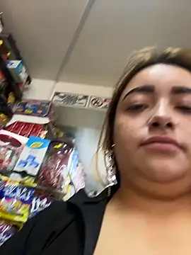 Snapshot of Tatiana_O chatting on 02-12-26, 01:06 Tatiana O online show from 02-12-26, 01:06