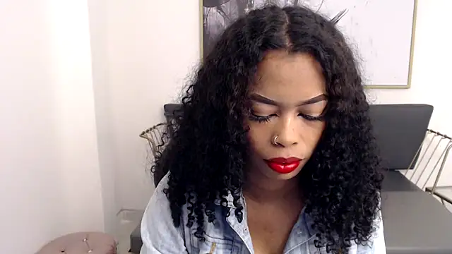 Shenna brunette  online show from 12-07-24, 01:07