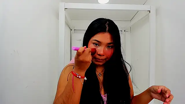 lauren sofia19 online show from 02-25-25, 06:31