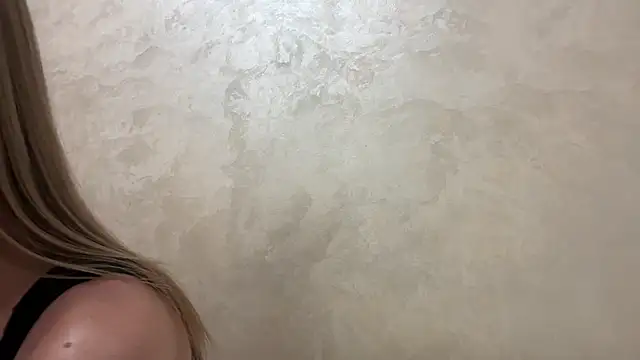 Snapshot of CaitlinaJayne23 chatting on 02-26-26, 04:55 CaitlinaJayne23 online show from 02-26-26, 04:55